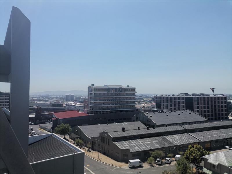 To Let 1 Bedroom Property for Rent in Woodstock Western Cape
